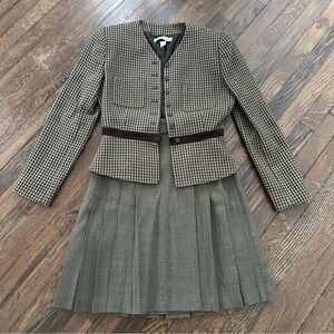 Anne Klein vintage Houndstooth Blazer and skirt suit set